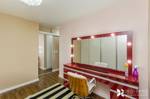 Image 25 - 206515