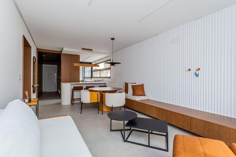 Image 3 - 206587