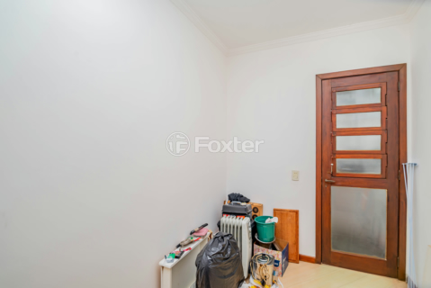 Image 33 - 206782