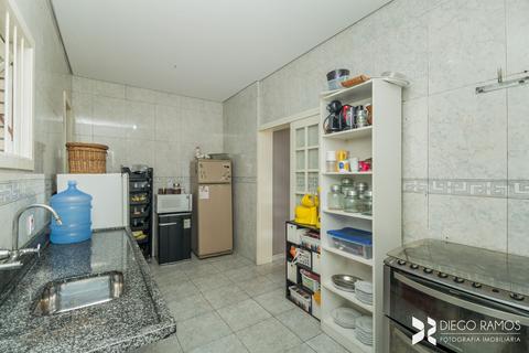 Image 35 - 207030
