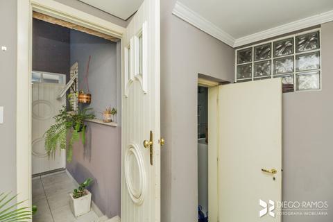 Image 37 - 207030