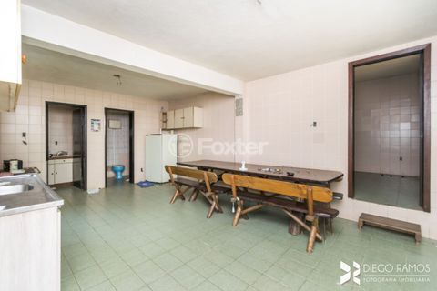Image 24 - 207111
