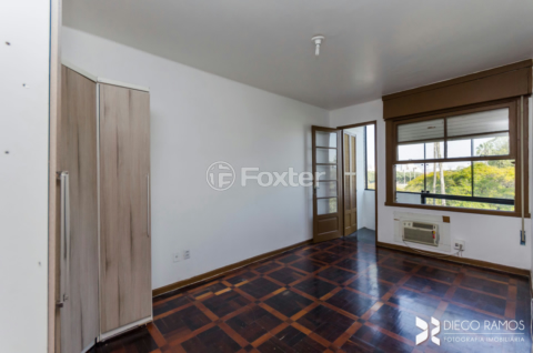 Image 12 - 207347
