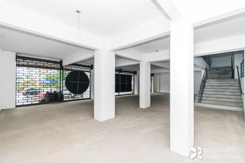 Image 3 - 207479