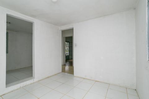 Image 10 - 207737