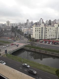 Image 7 - 208023