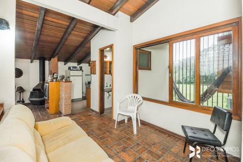 Image 37 - 208037