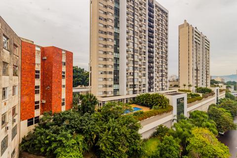 Image 9 - 208079