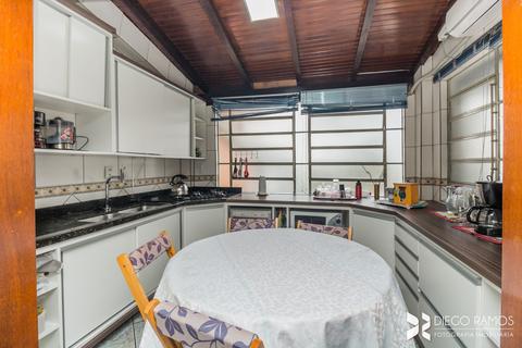 Image 30 - 208325
