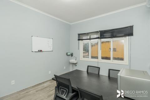 Image 3 - 208351