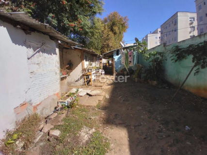 Image 5 - 208441