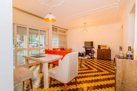 Image 3 - 208578