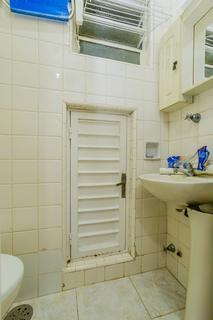 Image 30 - 208578