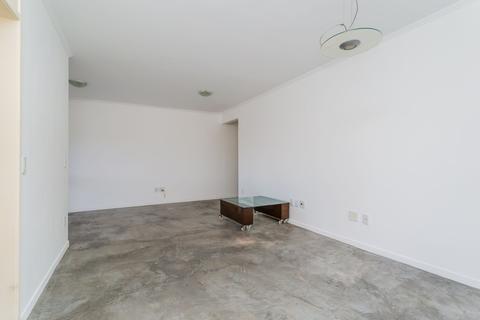 Image 3 - 208734
