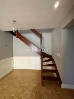Image 33 - 208746