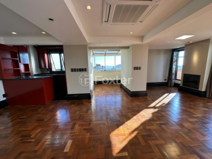 Image 6 - 208746