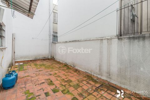 Image 29 - 208751