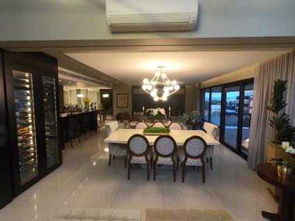Image 7 - 208913