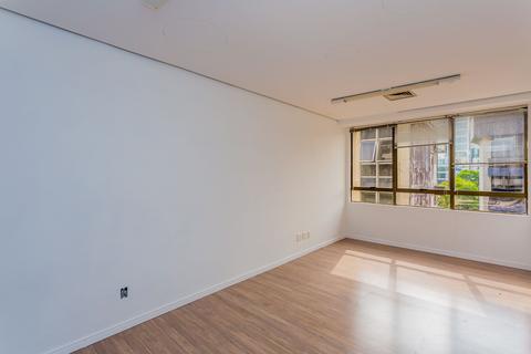 Image 1 - 209189