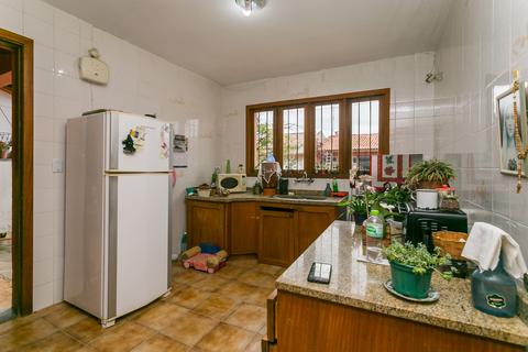 Image 20 - 209419