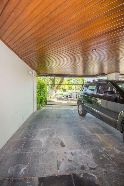 Image 33 - 209551