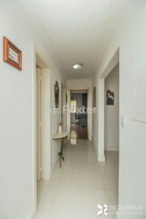 Image 6 - 209677
