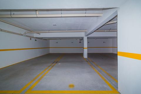Image 32 - 209787