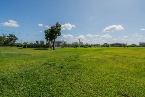 Image 5 - 210146