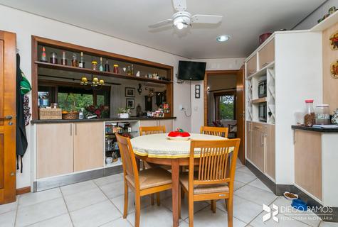 Image 39 - 210313