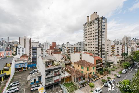 Image 19 - 210355