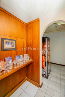 Image 33 - 210585