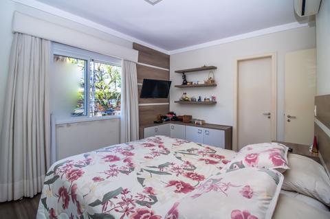 Image 16 - 210656