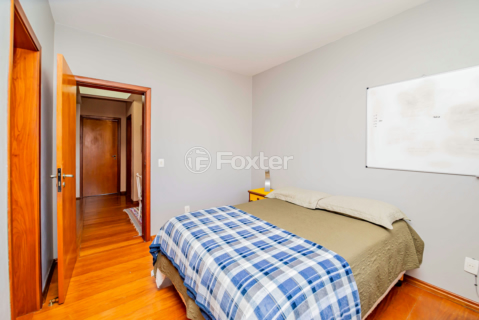 Image 32 - 210751