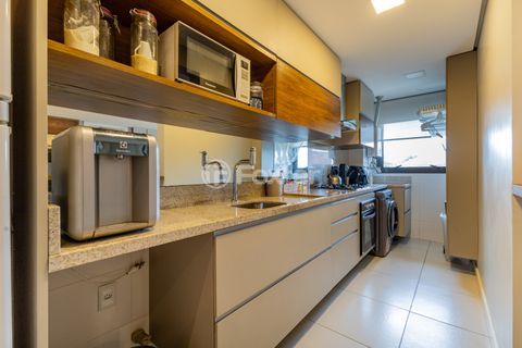 Image 18 - 211127