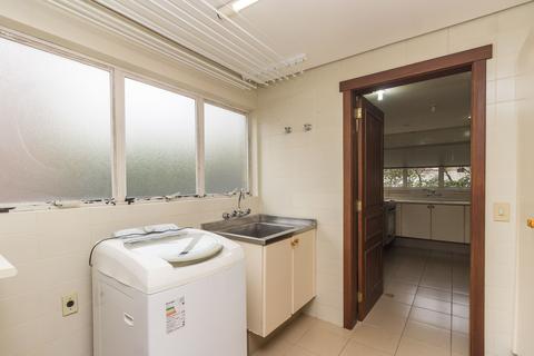 Image 33 - 211230