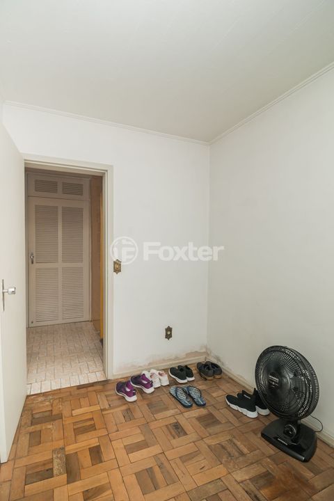 Image 35 - 211241