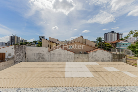 Image 38 - 211582
