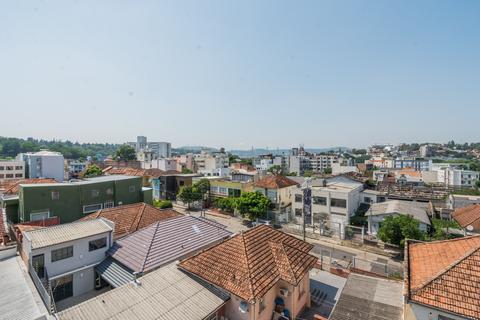 Image 8 - 211750