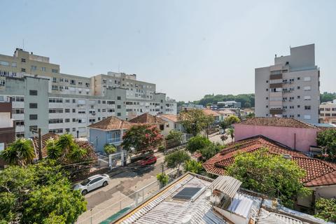 Image 17 - 211750