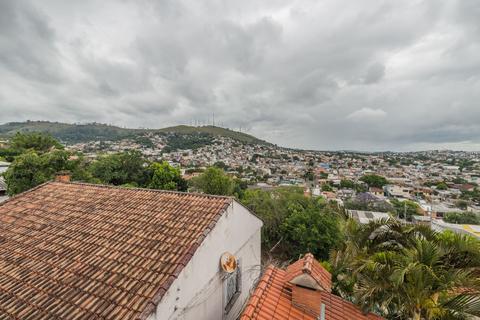 Image 34 - 212203