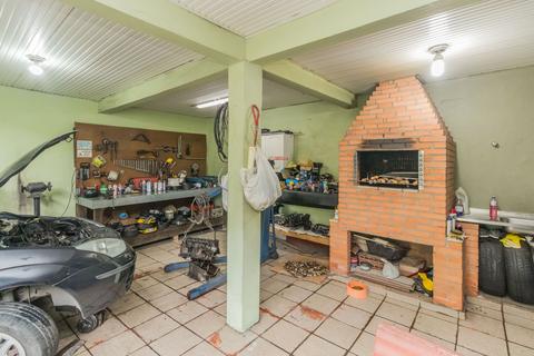 Image 30 - 212605