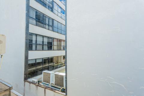 Image 4 - 212674