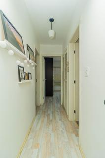 Image 7 - 212684
