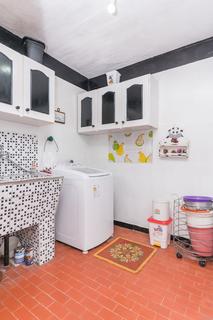 Image 34 - 212794