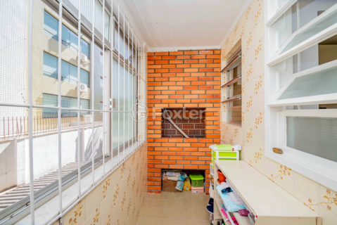 Image 30 - 212828