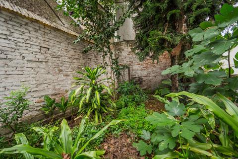 Image 40 - 212955