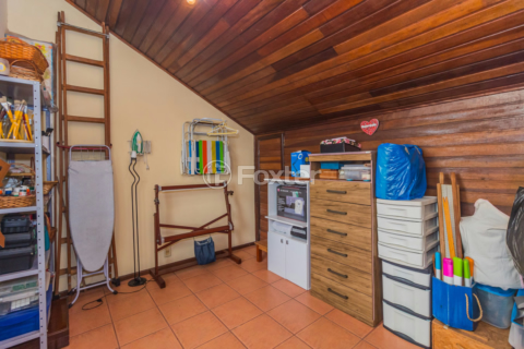 Image 47 - 213235