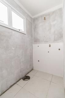 Image 10 - 213255