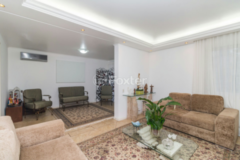Image 3 - 213300