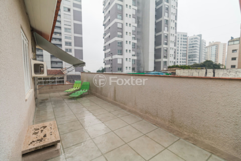 Image 11 - 213300